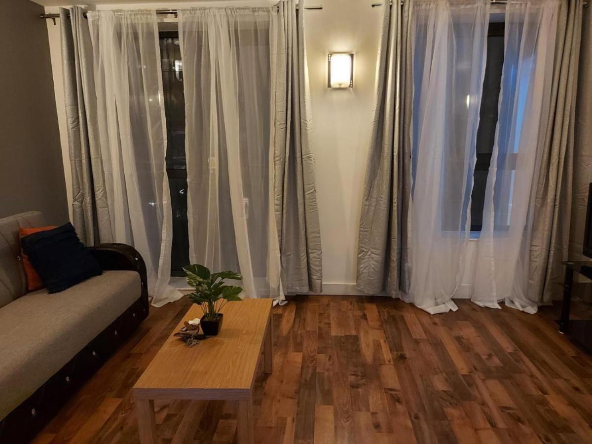 City Apartment In Great Location With A Balcony & Parking Possible - West One Sheffield Exterior foto